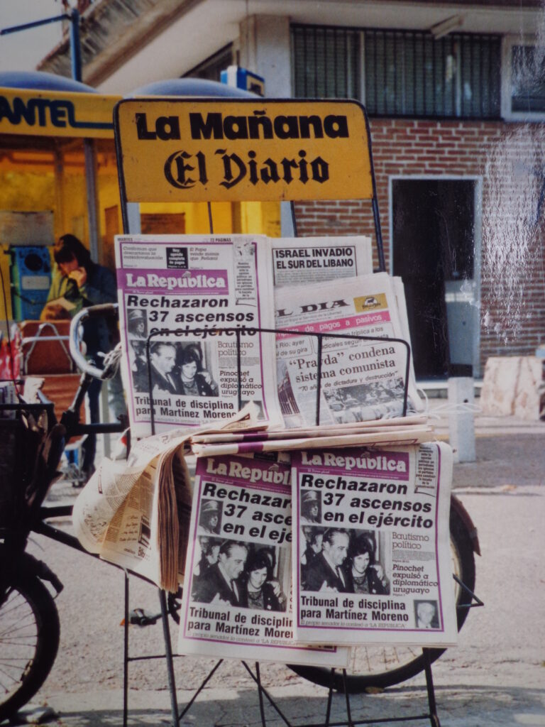 Primera_ediciC3B3n_del_diario_La_RepC3BAblica_de_Montevideo_283_de_mayo_de_198829